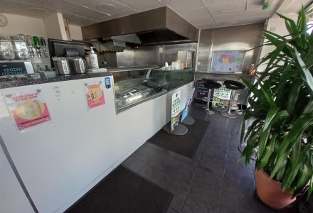 caribbean-takeaway-licensed-bistro-in-nottingham-590412