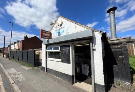 closed-fish-and-chips-shop-in-south-kirkby-to-let--590777