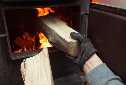 firewood-retailer-and-wholesaler-in-yorkshire-590597