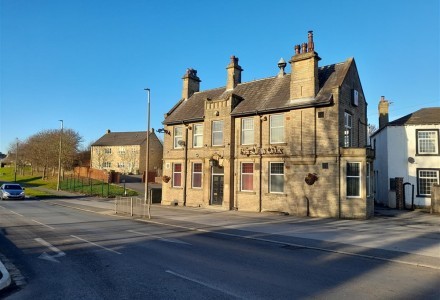 former-pub-with-development-potential-in-liversedg-590819