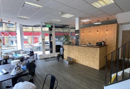 fully-fitted-coffee-shop-restaurant-premises-in-ha-590677