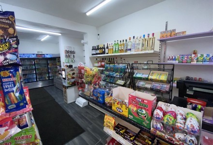 licensed-convenience-store-in-bolton-590755