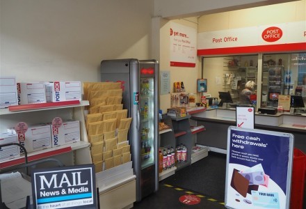 post-office-in-hull-590726