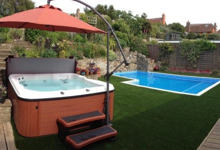 swimming-pool-maintenance-business-in-east-sussex-590425