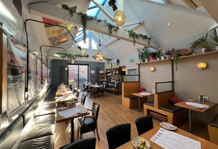 unique-and-highly-popular-tapas-bar-in-huddersfiel-590822