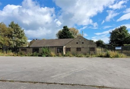 former-south-pudsey-community-centre-kent-road-pud-35838